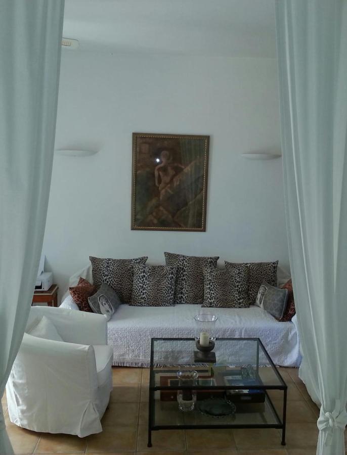 Tranquil Villa With Sea View In Ammopi Karpathos Amoopi Exteriör bild