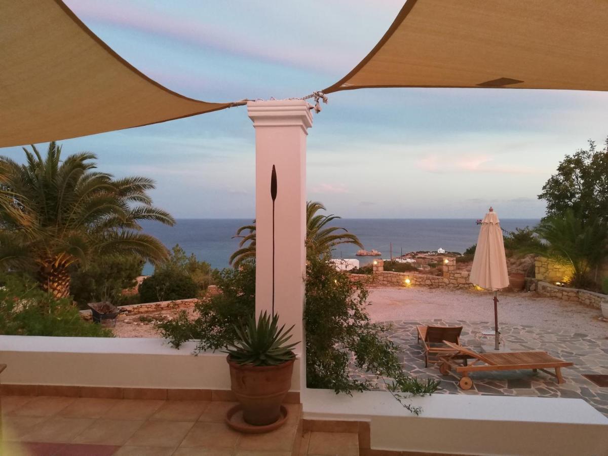Tranquil Villa With Sea View In Ammopi Karpathos Amoopi Exteriör bild