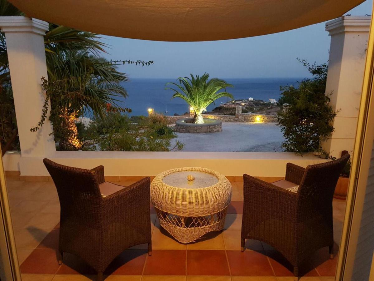 Tranquil Villa With Sea View In Ammopi Karpathos Amoopi Exteriör bild