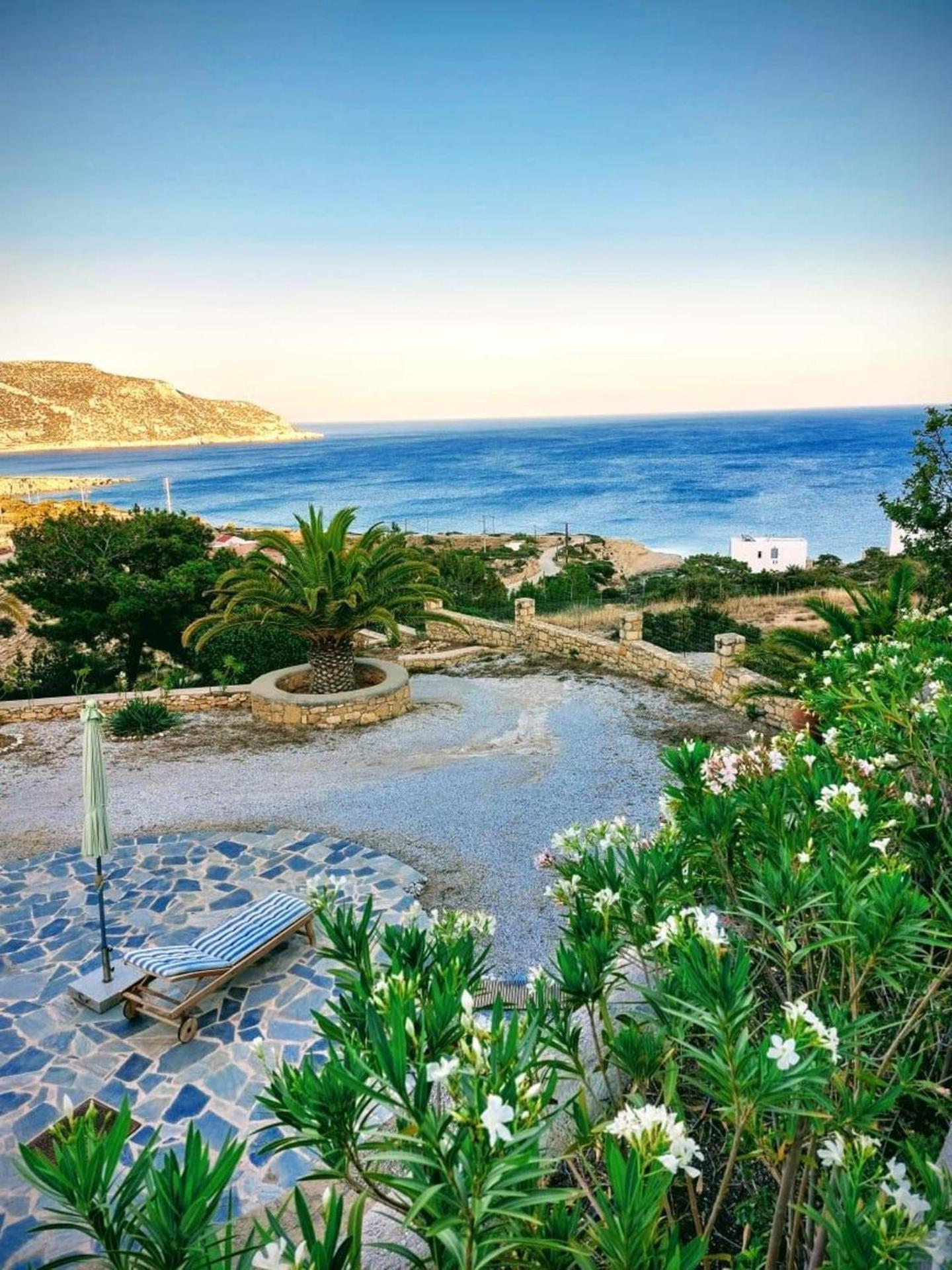 Tranquil Villa With Sea View In Ammopi Karpathos Amoopi Exteriör bild